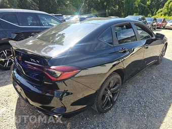 2022 Acura TLX w/A-Spec Pkg – miniatura 3