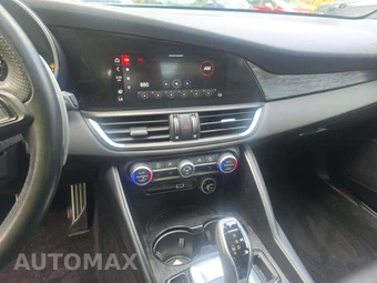 2022 Alfa Romeo Giulia Sprint – miniatura 10