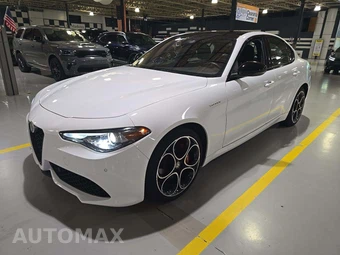 2022 Alfa Romeo Giulia Veloce