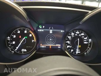 2022 Alfa Romeo Giulia Veloce - miniatura 9