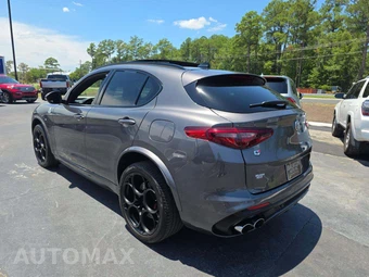 2022 Alfa Romeo Stelvio Quadrifoglio - miniatura 2