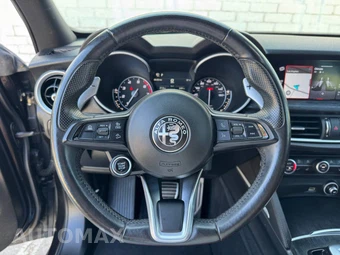2022 Alfa Romeo Stelvio Sprint – miniatura 12
