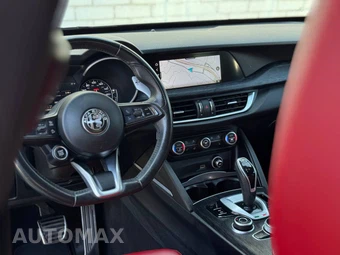 2022 Alfa Romeo Stelvio Sprint – miniatura 13