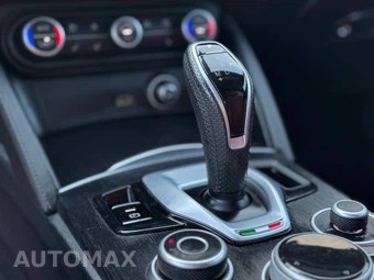2022 Alfa Romeo Stelvio Sprint – miniatura 19