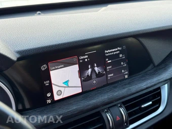 2022 Alfa Romeo Stelvio Sprint – miniatura 22