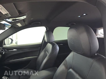 2022 Alfa Romeo Stelvio Sprint – miniatura 17