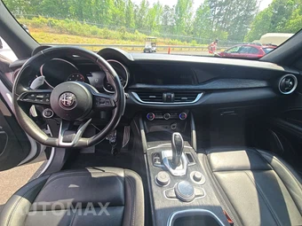 2022 Alfa Romeo Stelvio Sprint – miniatura 11