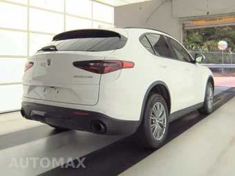 2022 Alfa Romeo Stelvio Sprint – miniatura 4