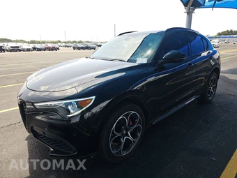 2022 Alfa Romeo Stelvio Veloce