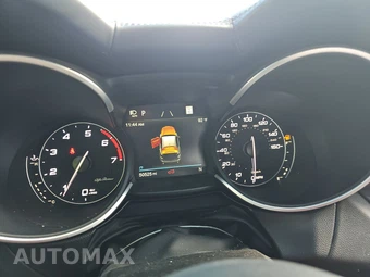 2022 Alfa Romeo Stelvio Veloce – miniatura 12