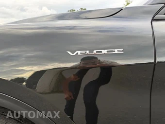 2022 Alfa Romeo Stelvio Veloce - miniatura 8