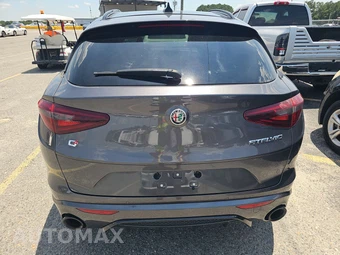 2022 Alfa Romeo Stelvio Veloce - miniatura 5
