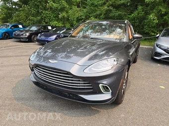 2022 Aston Martin DBX