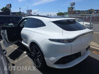 2022 Aston Martin DBX - miniatura 2