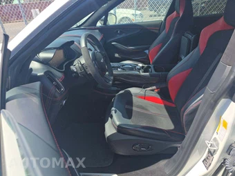 2022 Aston Martin DBX - miniatura 6