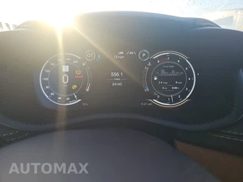 2022 Aston Martin DBX - miniatura 18