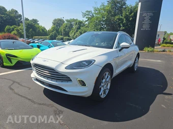 2022 Aston Martin DBX