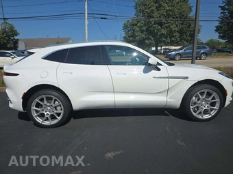 2022 Aston Martin DBX - miniatura 4