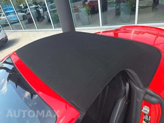 2022 Aston Martin Vantage Convertible - miniatura 12