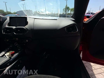 2022 Aston Martin Vantage Convertible - miniatura 17