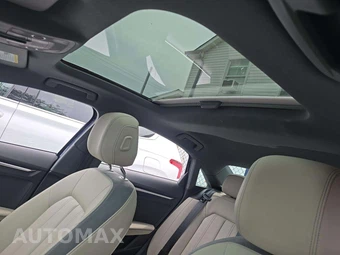 2022 Audi A3 Sedan Premium Plus – miniatura 10