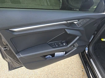 2022 Audi A3 Sedan Premium – miniatura 9