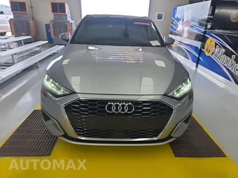 2022 Audi A3 Sedan Premium - miniatura 2