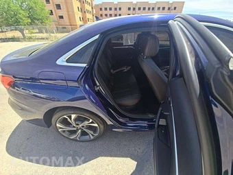 2022 Audi A3 Sedan Premium – miniatura 13