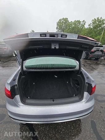 2022 Audi A4 Sedan Premium – miniatura 14