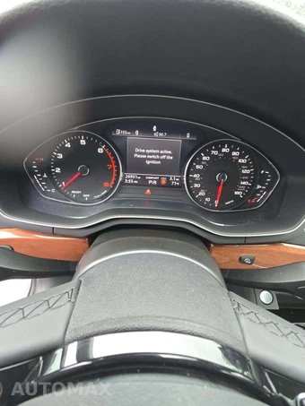 2022 Audi A4 Sedan Premium – miniatura 9