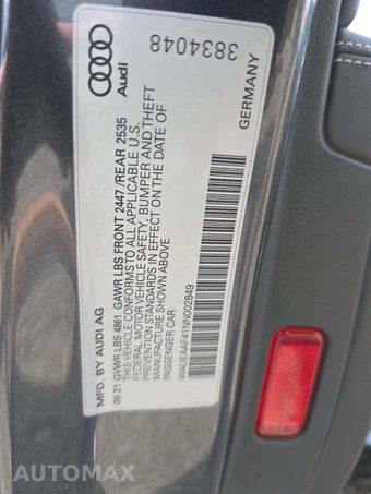 2022 Audi A4 Sedan S line Premium Plus – miniatura 5