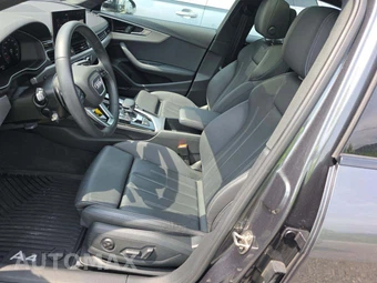 2022 Audi A4 Sedan S line Premium Plus – miniatura 6