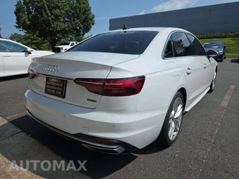 2022 Audi A4 Sedan S line Premium Plus - miniatura 3