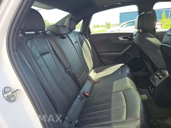 2022 Audi A4 Sedan S line Premium Plus – miniatura 13