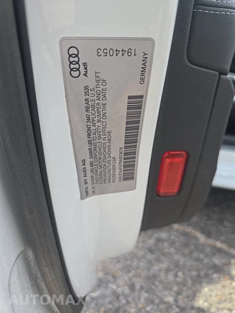 2022 Audi A4 Sedan S line Premium Plus - miniatura 14