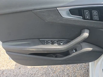 2022 Audi A4 Sedan S line Premium Plus - miniatura 9