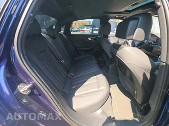 2022 Audi A4 Sedan S line Premium Plus – miniatura 16