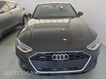 2022 Audi A4 Sedan S line Premium Plus – miniatura 2