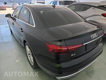 2022 Audi A4 Sedan S line Premium Plus – miniatura 6