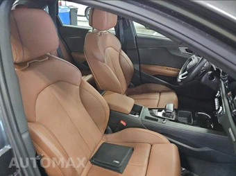 2022 Audi A4 Sedan S line Premium Plus - miniatura 14