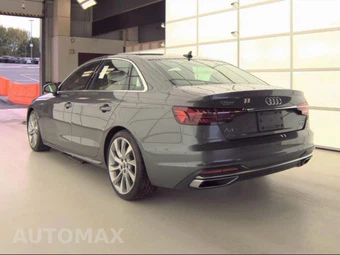 2022 Audi A4 Sedan S line Premium Plus - miniatura 3