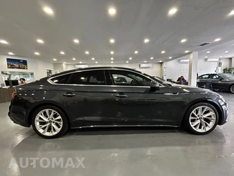 2022 Audi A5 Sportback Premium Plus Hatchback – miniatura 8
