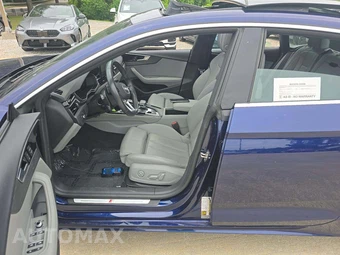 2022 Audi A5 Sportback S Line Premium Plus Hatchback - miniatura 3