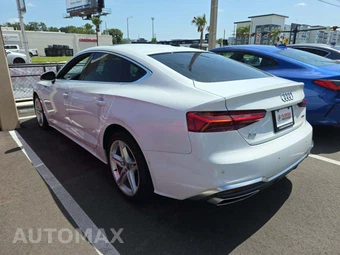 2022 Audi A5 Sportback S Line Prestige Hatchback – miniatura 2
