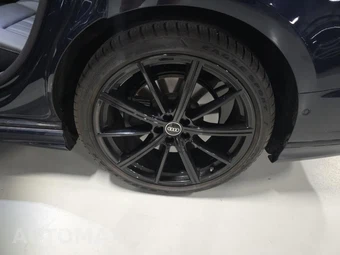 2022 Audi A8 L – miniatura 11