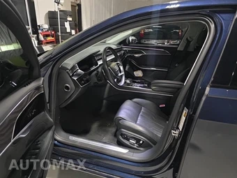 2022 Audi A8 L – miniatura 13