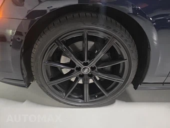 2022 Audi A8 L – miniatura 8
