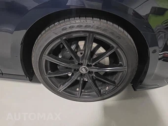 2022 Audi A8 L – miniatura 9
