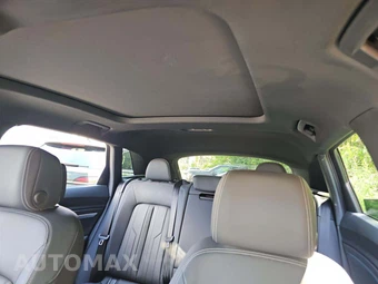 2022 Audi e-tron Premium – miniatura 11