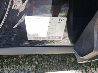 2022 Audi e-tron Premium – miniatura 5